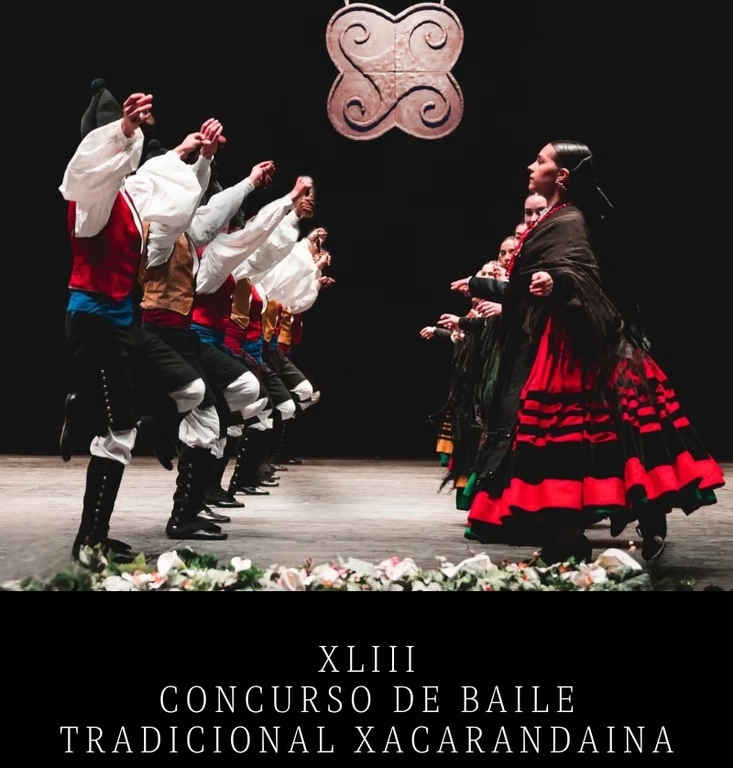 XLIII concurso de baile tradicional